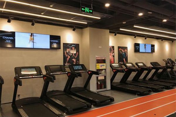 How digital signage can be your personal trainer